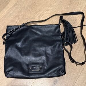 Anya Hindmarch Black Leather Bow Logo Plaque Crossbody Clutch